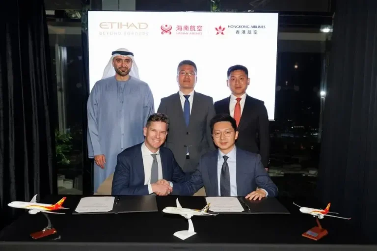 Etihad Airways and Hong Kong Airlines launch codeshare programme and sign reciprocal loyalty partnership agreement