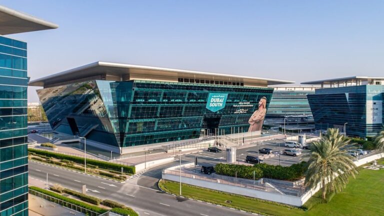 RH Aero opens 2,800 sqm aviation facility at Dubai South - aero opens