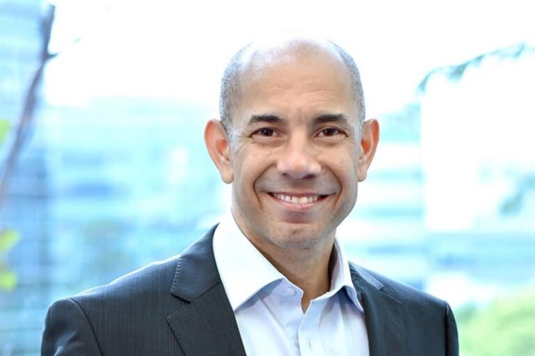 The AI arms race: How is technology disrupting economies? - arms race