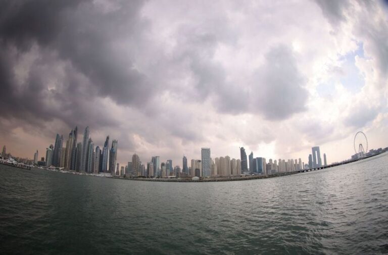 Rain, dust, and fog hit UAE: See what’s coming your way - rain dust