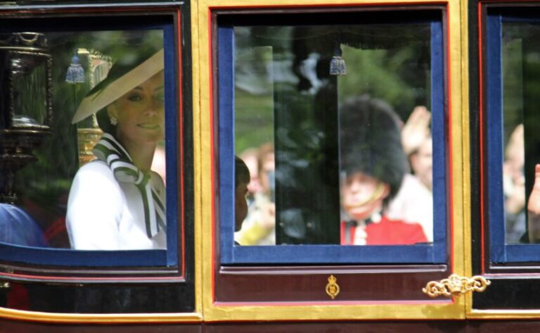 Holiday tax could cost 33,000 jobs and £700m in lost revenue, industry warns - holiday cost