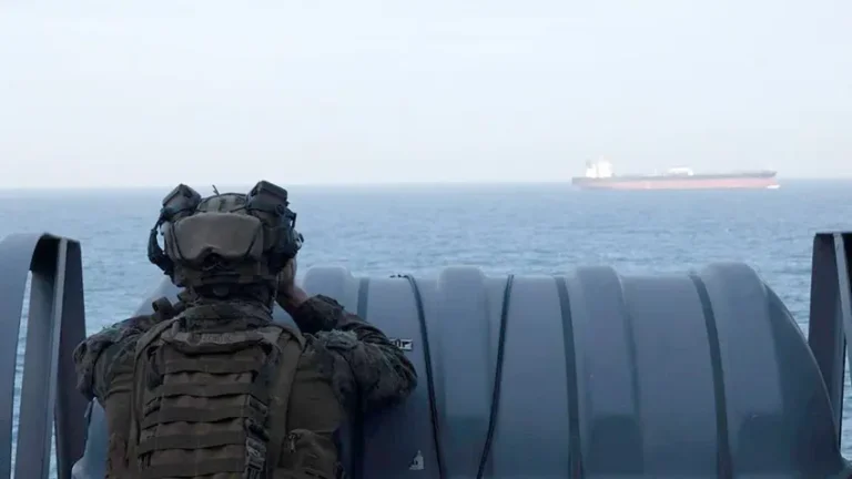 Hormuz reopens: what Iran’s climbdown means for British SMEs - hormuz reopens