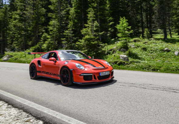 Why Porsche Cars Tend To Be Extra Expensive To Maintain - porsche cars