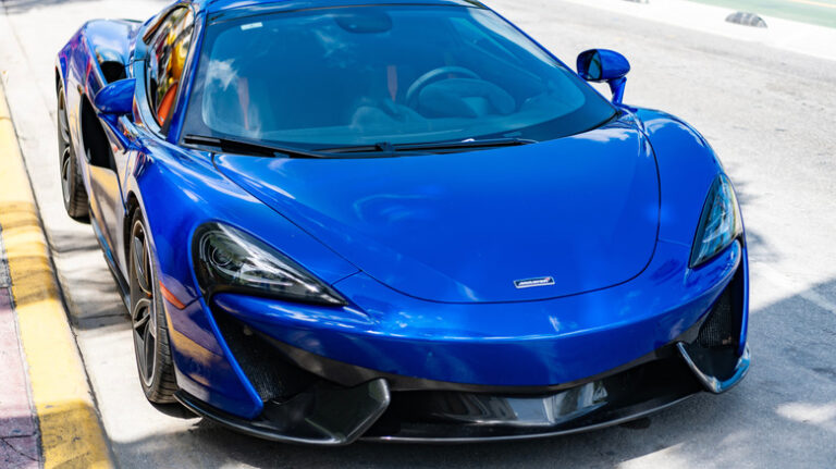 NYC Thieves Destroy A McLaren (And More) When Luxury Car Heist Goes Wrong - thieves destroy