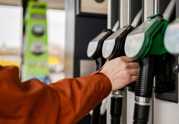 The 1/4 Fuel Tank Rule Could Save You Costly Repairs In The Long Run - fuel tank