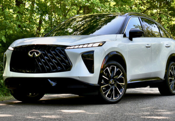 Infiniti's 2027 QX65 Looks The Part, But Nostalgia Can't Hide How It Drives - infiniti's looks