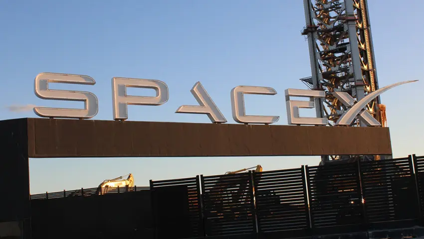 SpaceX files for record-breaking IPO with $1.75tn valuation target - spacex files