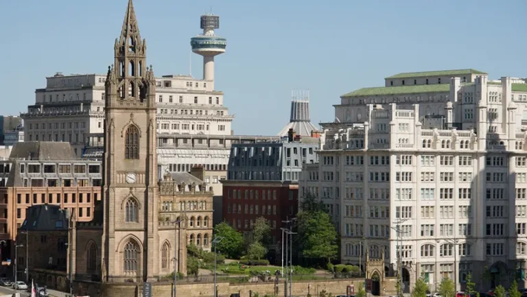 UK business investment lags G7 rivals as energy costs bite - business investment