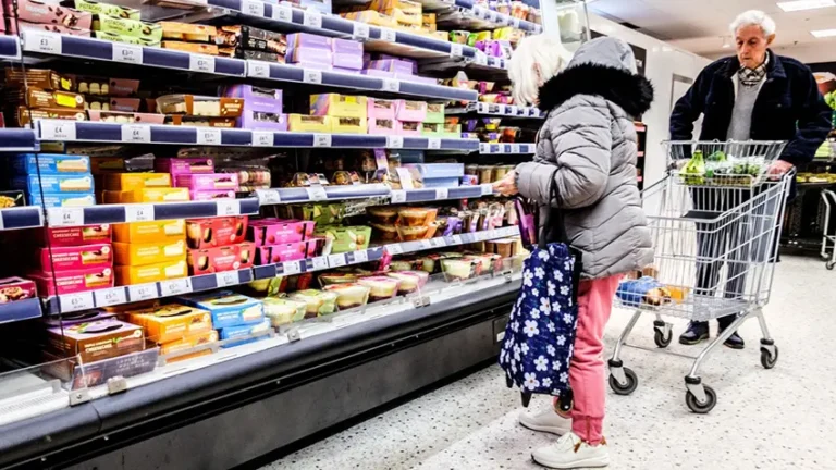 Inflation climbs to 3.3% as middle east conflict drives up fuel bills for Britain’s SMEs - inflation climbs