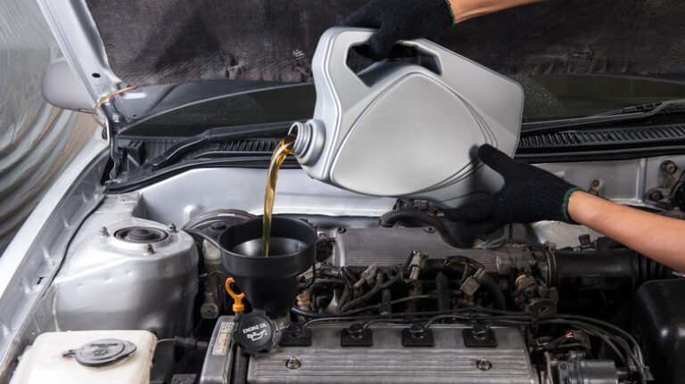 This Is The Best Time Of The Week To Get An Oil Change, According To Experts - best time