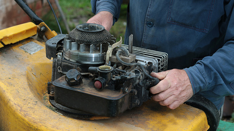 What's The Average Lifespan Of A Lawn Mower Engine? - what's average