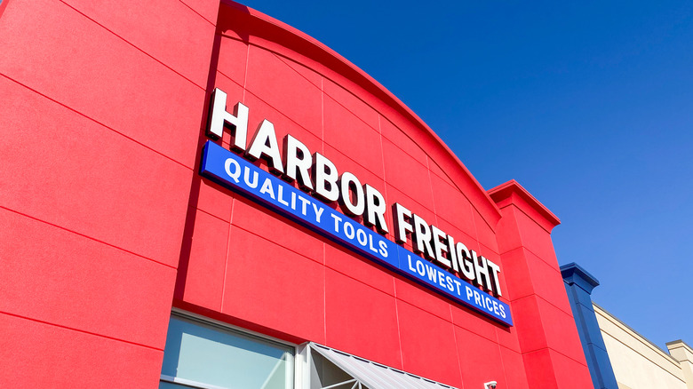 5 Foldable Finds From Harbor Freight That Can Help Save Space In The Garage - foldable finds