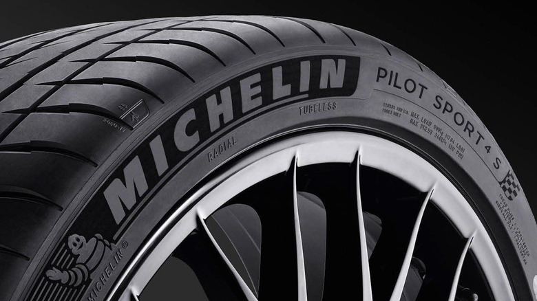 8 Of The Best Alternatives To The Michelin Pilot Sport 4S - best alternatives