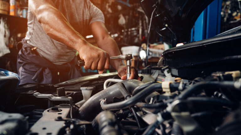 5 Easy Car Repairs Even Beginner Home Mechanics Can Tackle - easy repairs