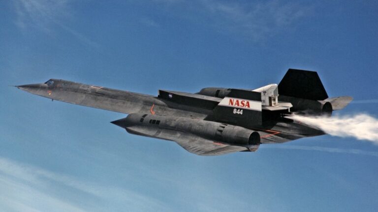 NASA Once Tricked Its Own Government By Hiding An SR-71 In Plain Sight - nasa once