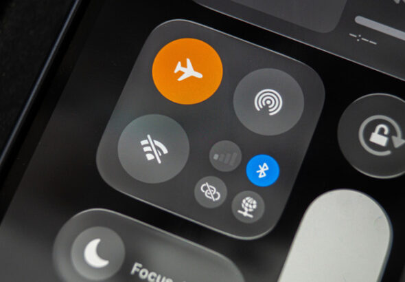 Why There's Simply No Need For Airplane Mode Anymore - there's simply
