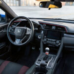 4 Driving Skills A Manual Car Teaches You That An Automatic Won't - driving skills