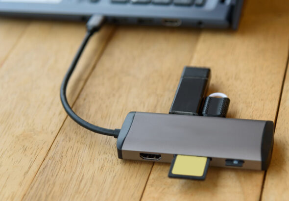 Never Plug These 5 Devices Into A USB Hub - never plug