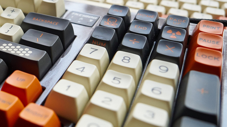 This Is What The Pause Or Pause Break Key On Your Keyboard Is Actually For - what pause