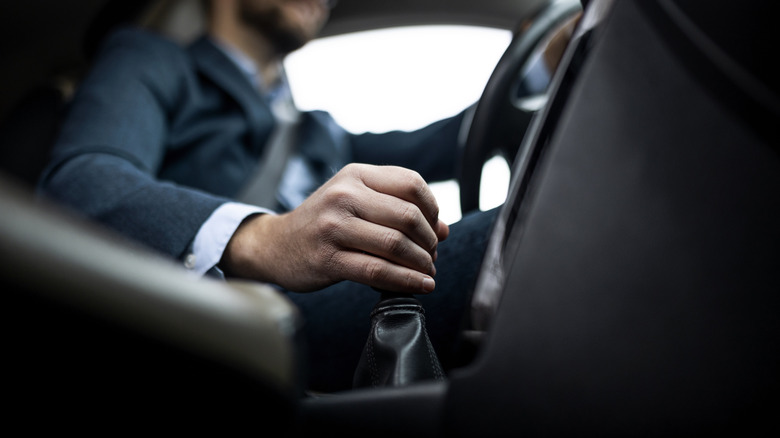 Is It Harder To Drive A Manual Car In Traffic Than An Automatic? - harder drive