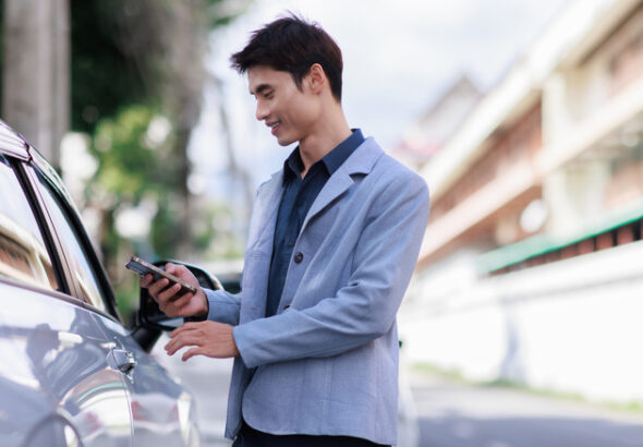 Toyota Car Keys Can Now Be Added To Your iPhone Wallet (If You Have The Right Model) - toyota keys