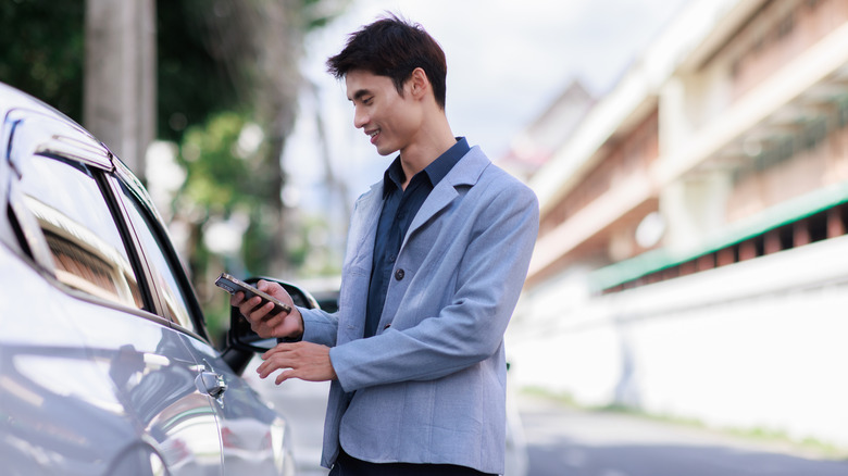 Toyota Car Keys Can Now Be Added To Your iPhone Wallet (If You Have The Right Model) - toyota keys