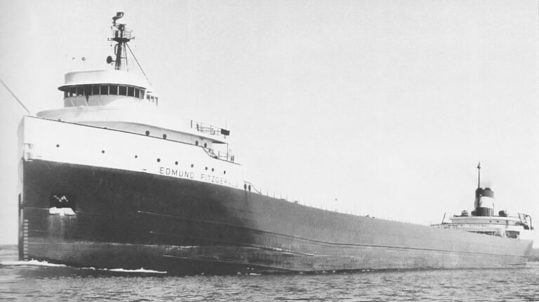 The Largest Shipwrecks Of The Great Lakes All Have These Things In Common - largest shipwrecks