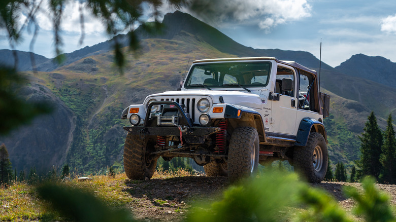 What Does 4L Mean On A 4WD Truck Or SUV? - what mean