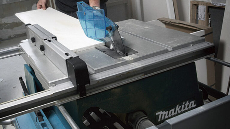 Makita Table Saws Were Discontinued In The US, But You Can Still Buy Them Here - makita table