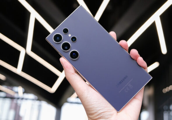 5 Older Android Phones That Still Make Sense To Buy In 2026 - older android