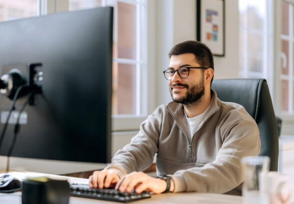 Why A 27-Inch Monitor May Not Be The Best Size For Your Home Office - -inch monitor