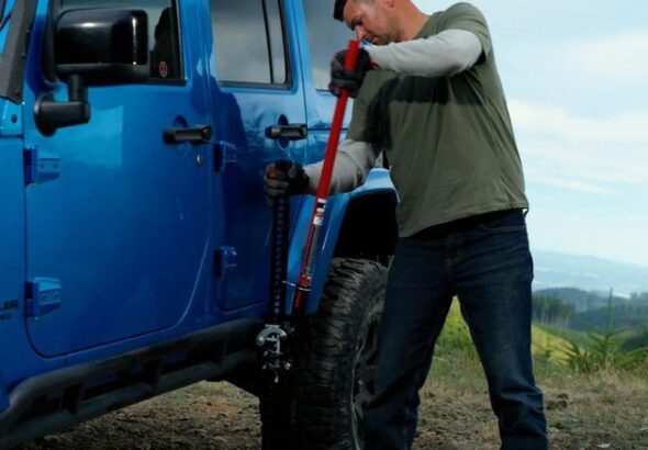 5 Harbor Freight Automotive Finds Under $100 Users Say Are Worth Buying - harbor freight