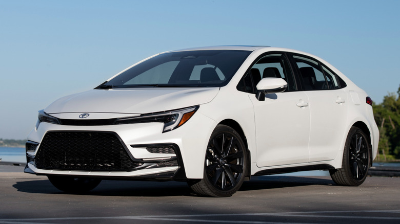 5 Cheaper Alternatives To The Toyota Corolla - cheaper alternatives