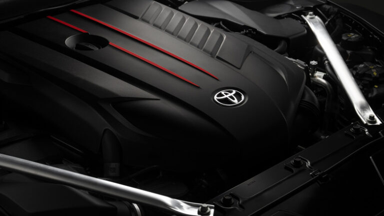 The Last Toyota With An Inline-6 Doesn't Actually Use A Toyota Engine - last toyota