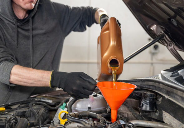 Honda Recommends Using 0W-20 Motor Oil For Many Of Its Cars, But Should You? - honda recommends