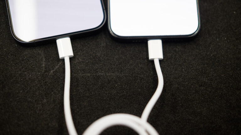 5 Devices You Probably Didn't Realize You Can Charge With Your iPhone - devices probably