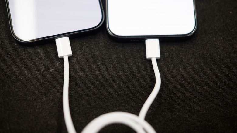 5 Devices You Probably Didn't Realize You Can Charge With Your iPhone - devices probably