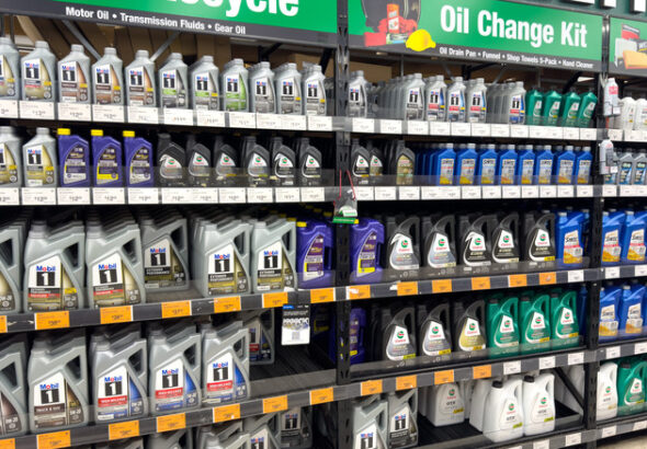High Mileage Vs. High Mileage Extended Performance Motor Oil: What's The Difference? - high mileage