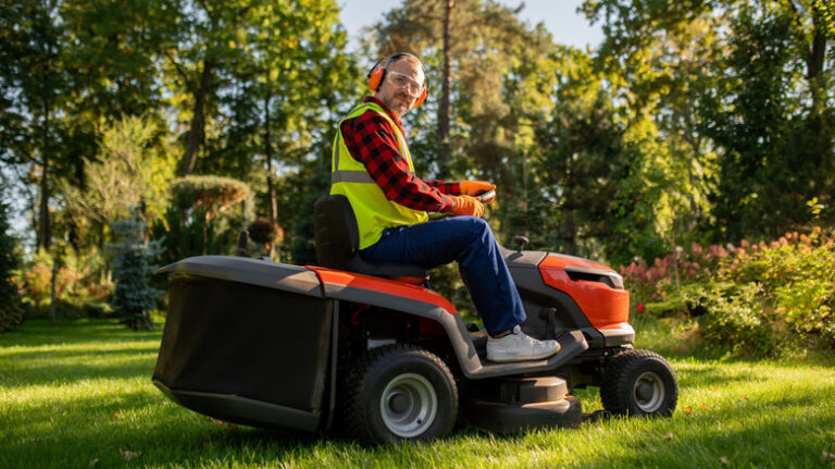 5 Things To Stop Doing If You Have A Riding Mower - things stop
