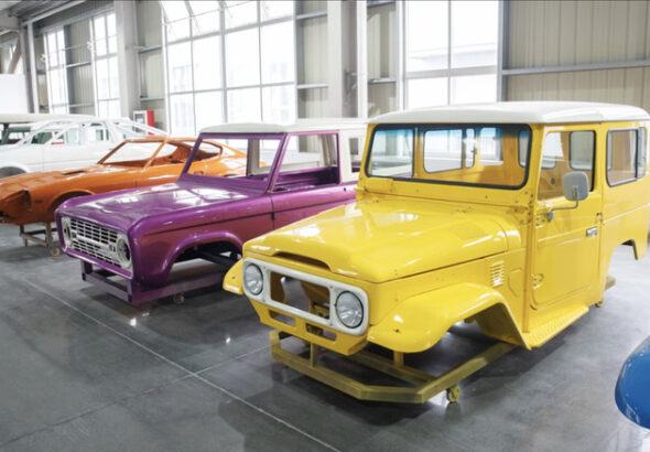 This Chinese Company Is Making Brand-New Bodies For A Whole List Of Classic Cars - chinese company