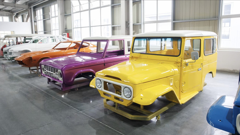 This Chinese Company Is Making Brand-New Bodies For A Whole List Of Classic Cars - chinese company