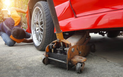 4 Dangerous Mistakes People Make When Using A Floor Jack And Jack Stands - dangerous mistakes