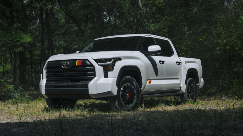 4 Pickup Trucks To Test Drive If You Love Your Toyota Tundra - pickup trucks