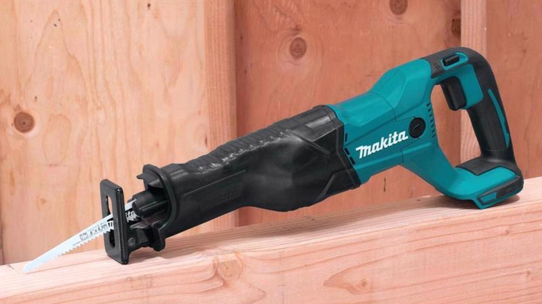 12 Makita Tools You Can Buy Online From Amazon For Under $200 - makita tools