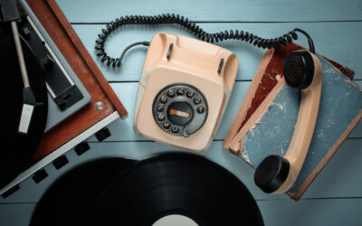 5 Classic Electronics & Pieces Of Tech That Instantly Remind Boomers Of Their Childhood - classic electronics